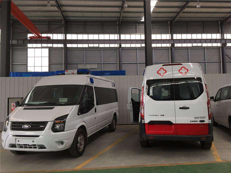 廣州救護車廠家跟你聊聊為什么無人避讓救護車？01
