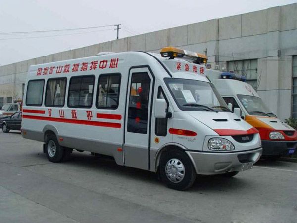 救護(hù)車購(gòu)買的時(shí)候注意事項(xiàng)有哪些？這一點(diǎn)非常重要01